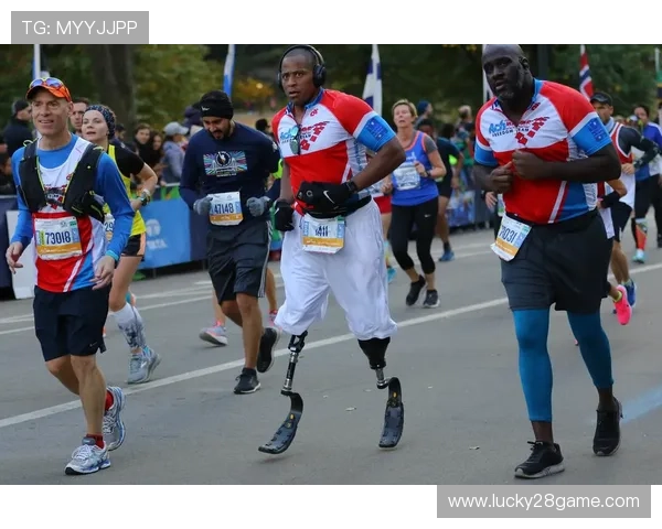 纽约马拉松肯尼亚选手包揽男女前三，奥比里打破尘封22年赛会纪录