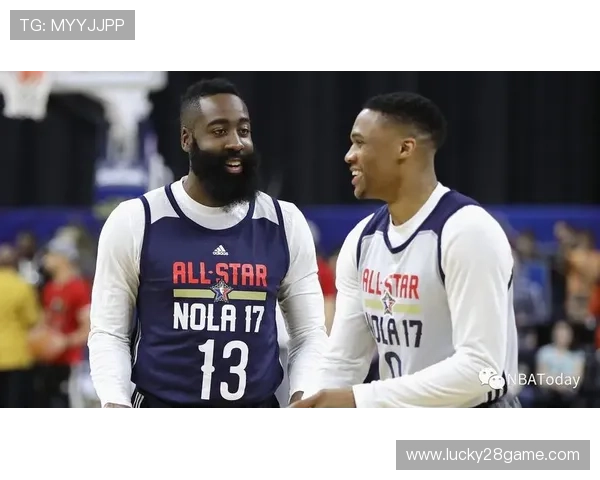 湖人轮换阵容田忌赛马逻辑：双核驱动时段净效率值领先联盟