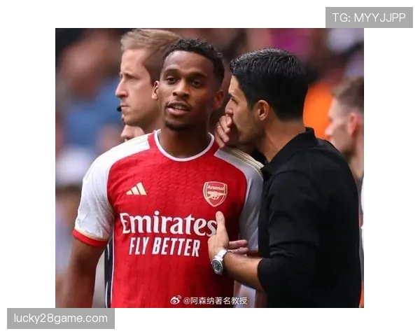 维拉争冠希望尚存？亚伯拉罕称距离榜首阿森纳并不远