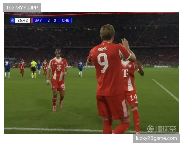 特写：凯恩训练后加练点球，维持其职业生涯高命中率效率